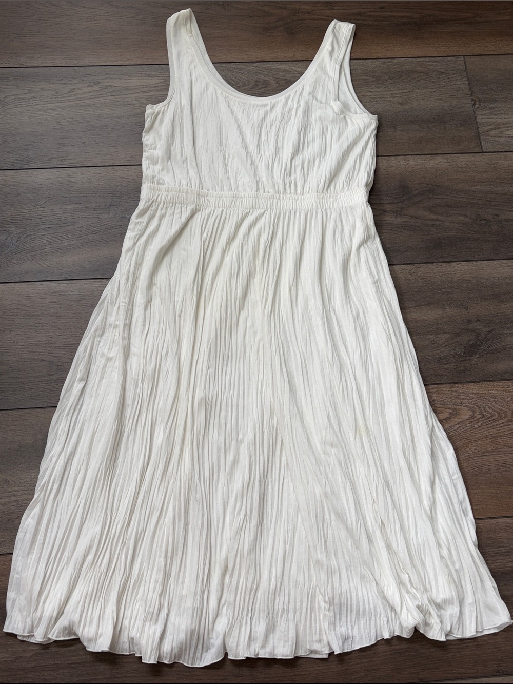 Vince White Sleeveless Pleated Midi Dress